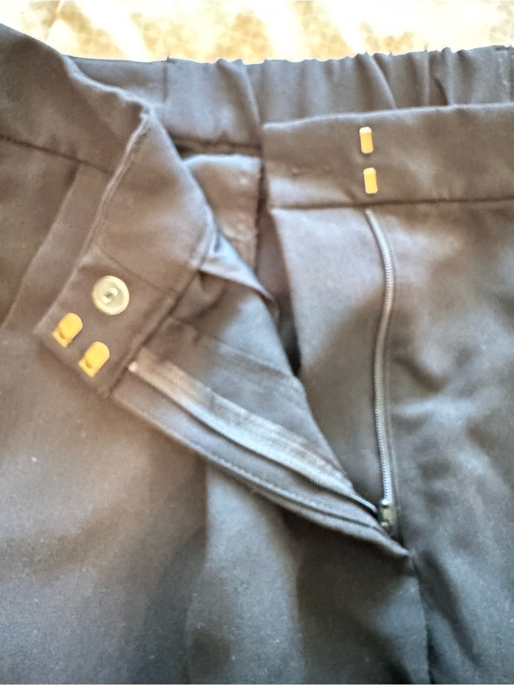 Old Navy Black Stretch Pants Slim Trouser/Jeans Size Large - Picture 4 of 9